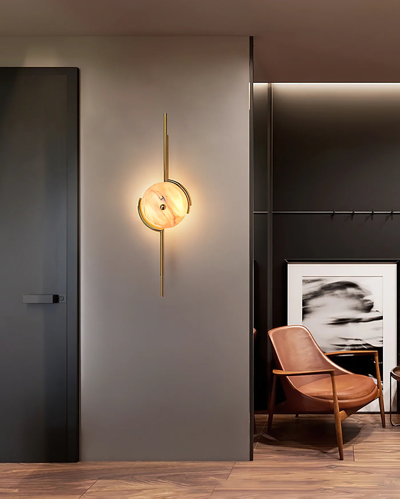 Lunaris Alabaster Wall Lamp