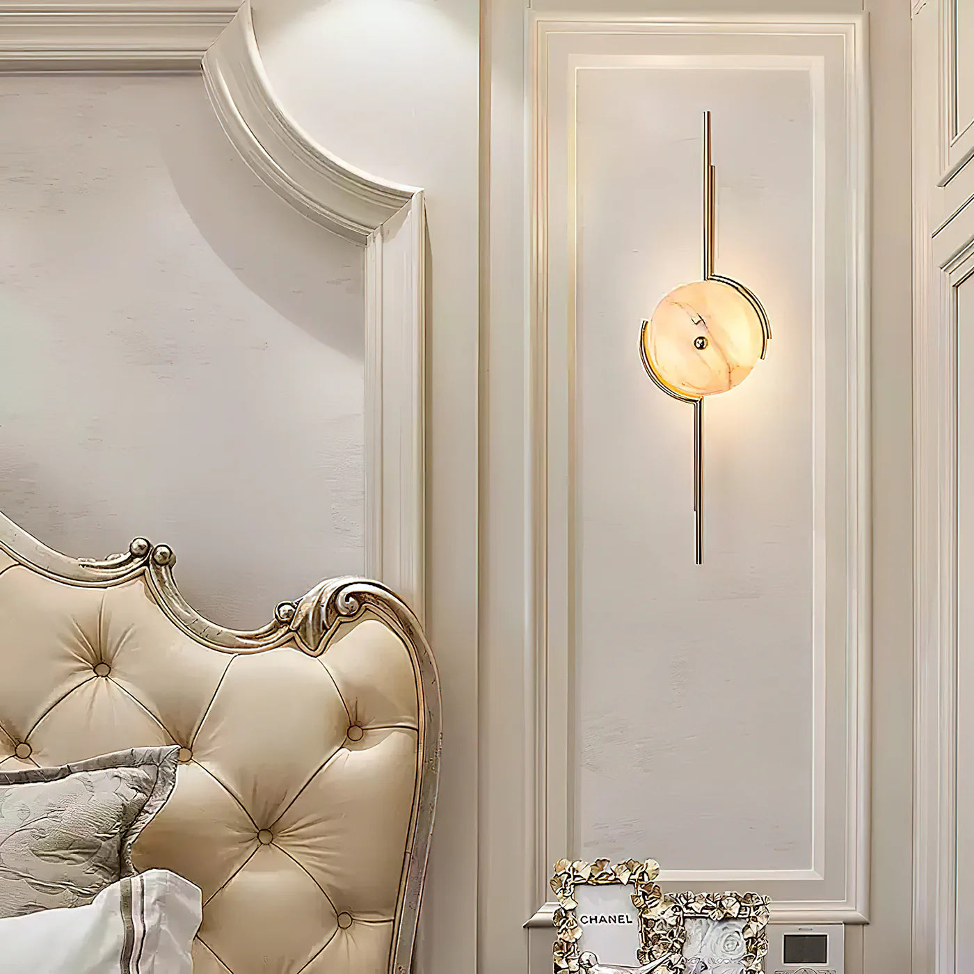 Lunaris Alabaster Wall Lamp