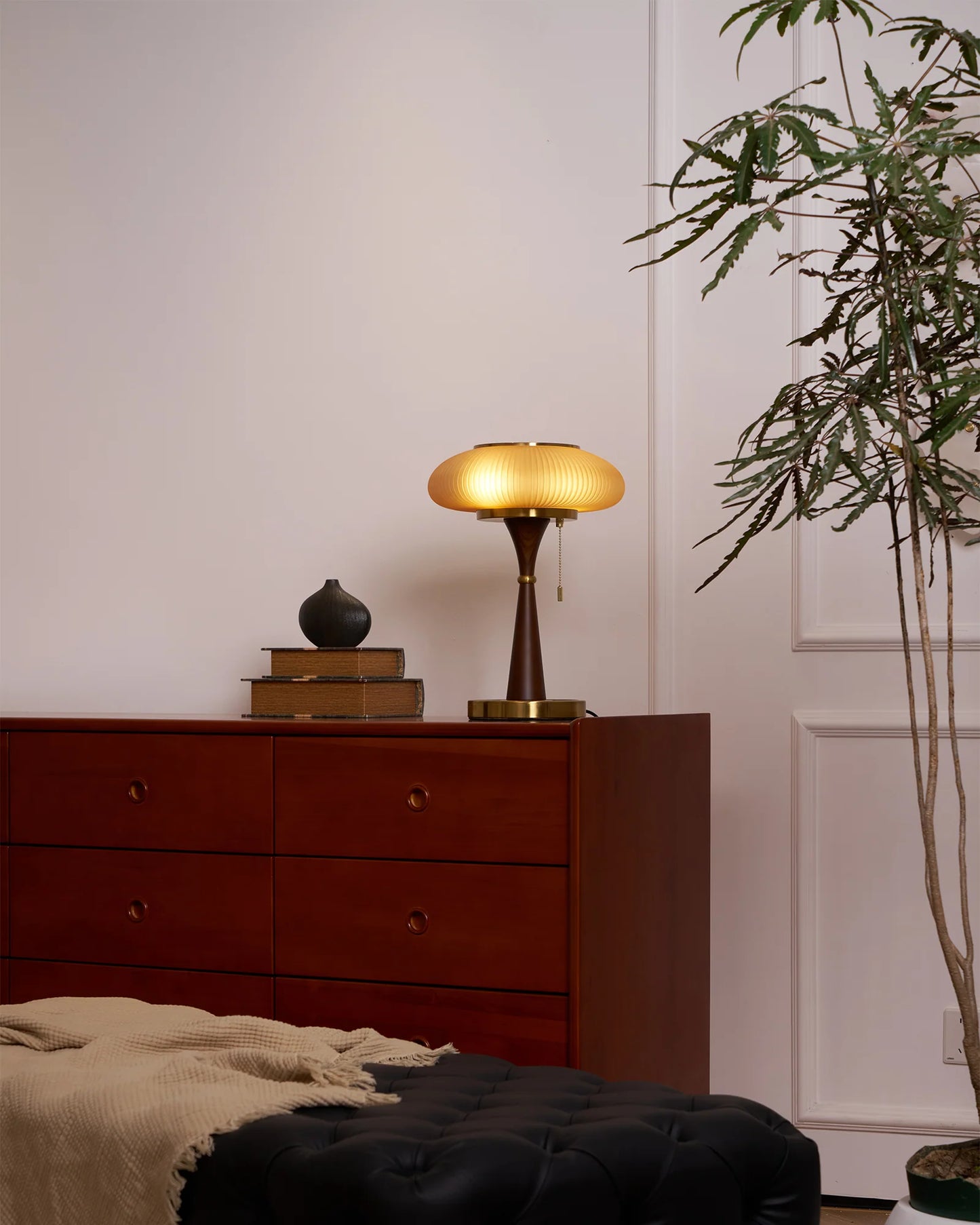 Matsutake Table Lamp