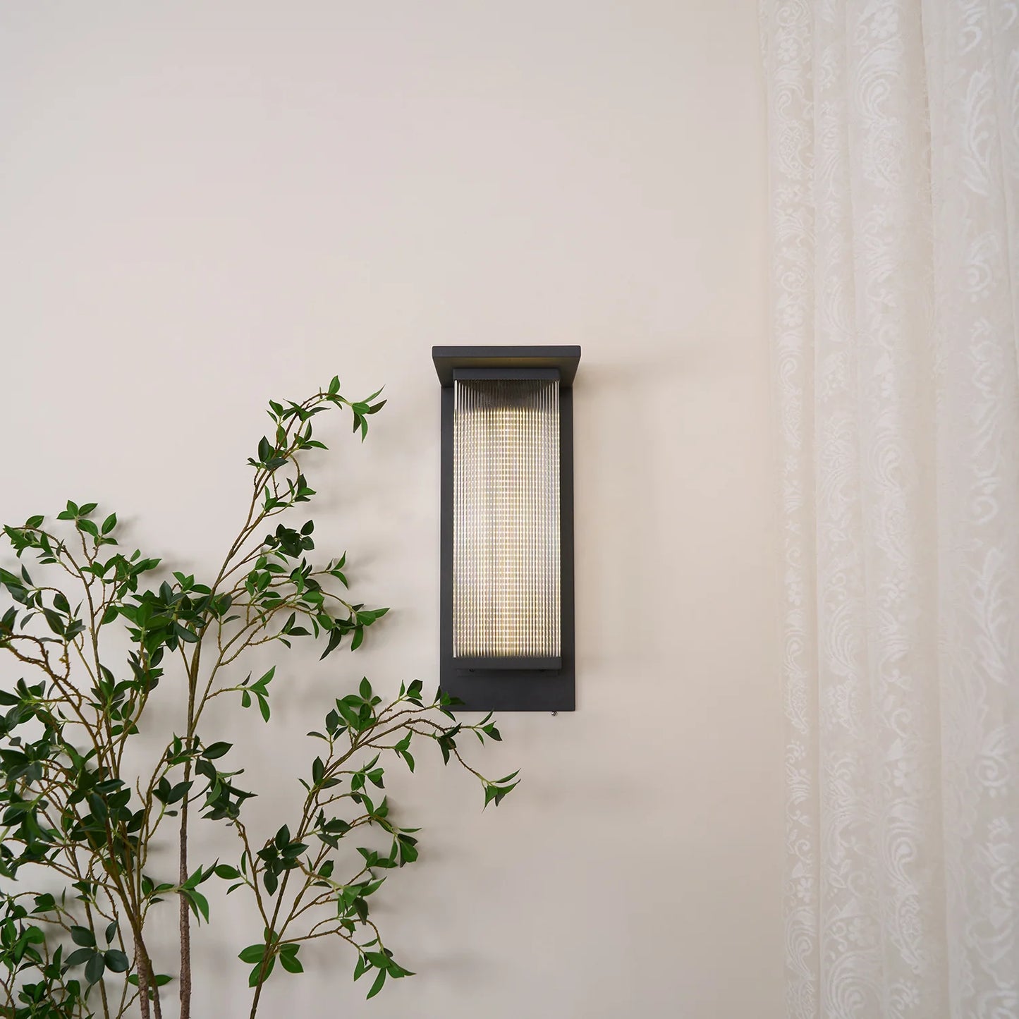 Oleron Box Outdoor Wall Lamp
