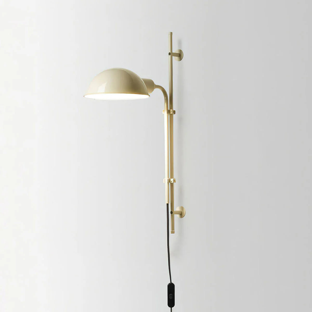 Orbis Wall Lamp