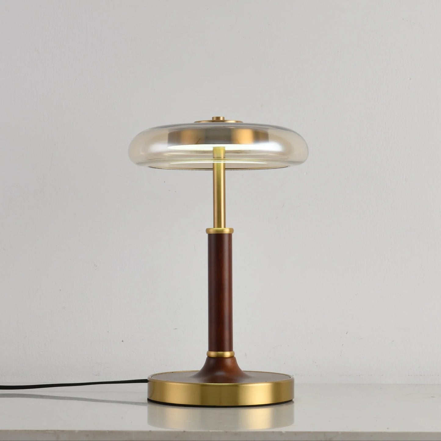 Ovalo Table Lamp