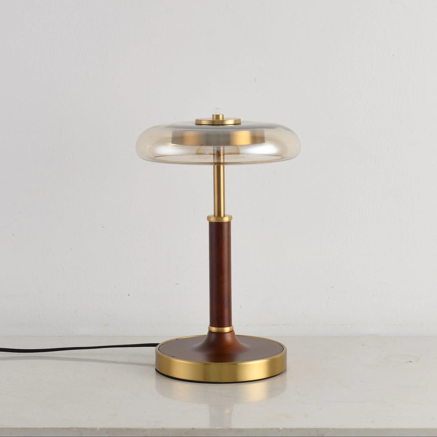 Ovalo Table Lamp