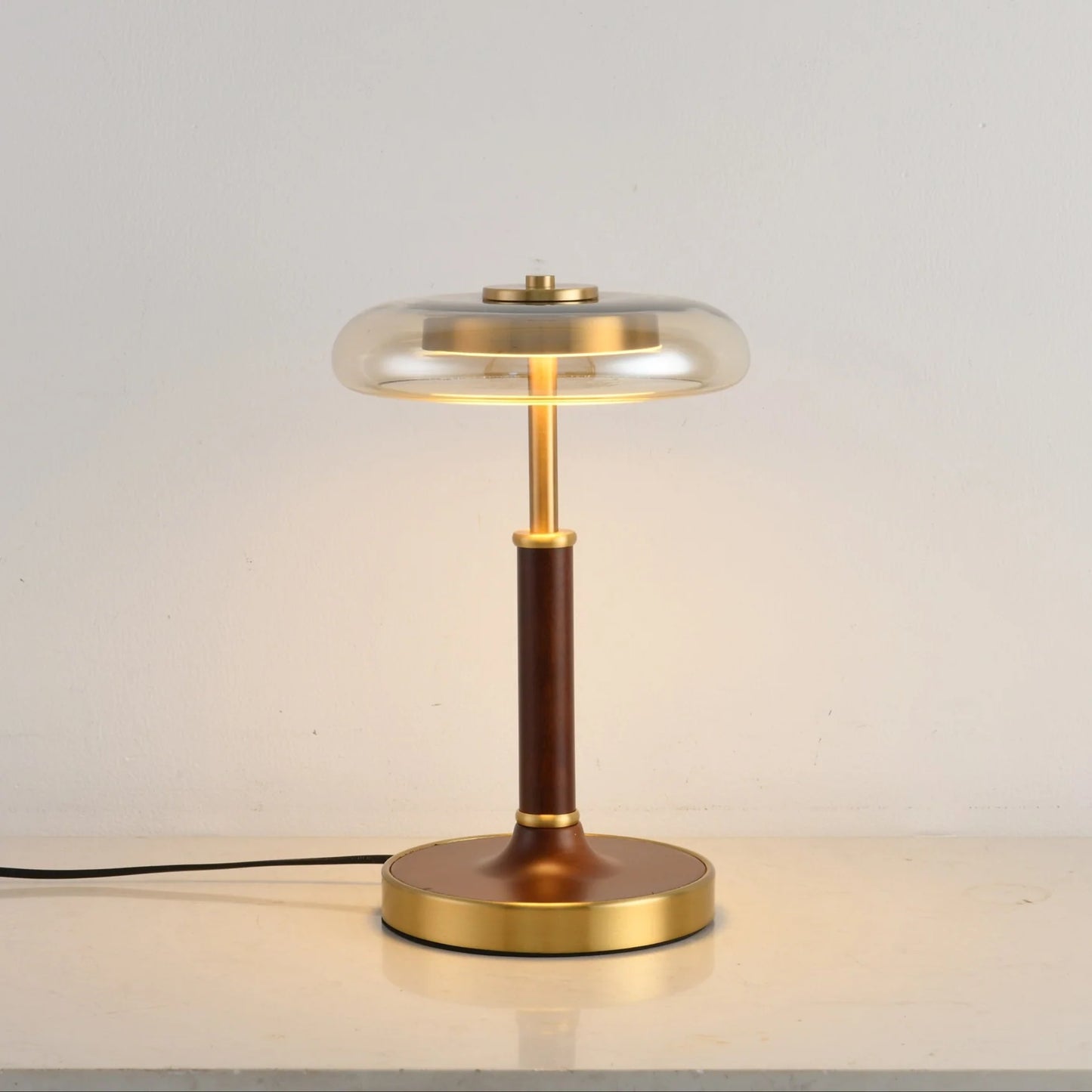 Ovalo Table Lamp