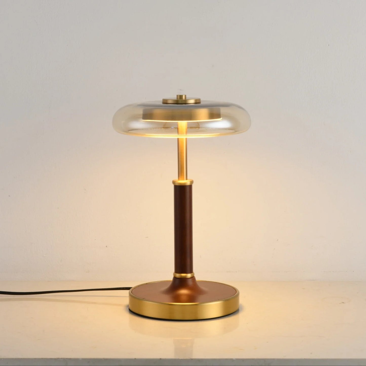 Ovalo Table Lamp