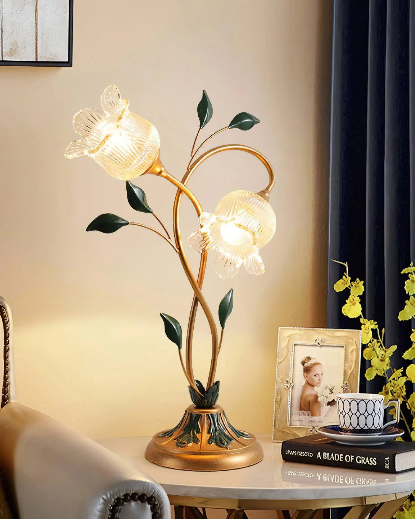 Pastoral Floral Table Lamp