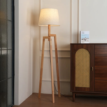 Puccio Tripod Floor Lamp