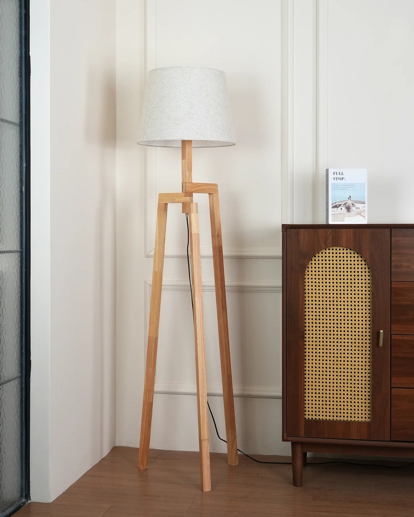 Puccio Tripod Floor Lamp