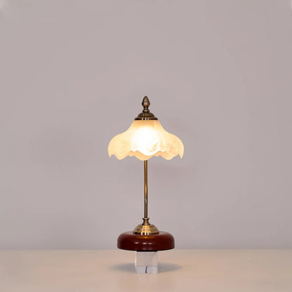 Vintage Laiton Table Lamp