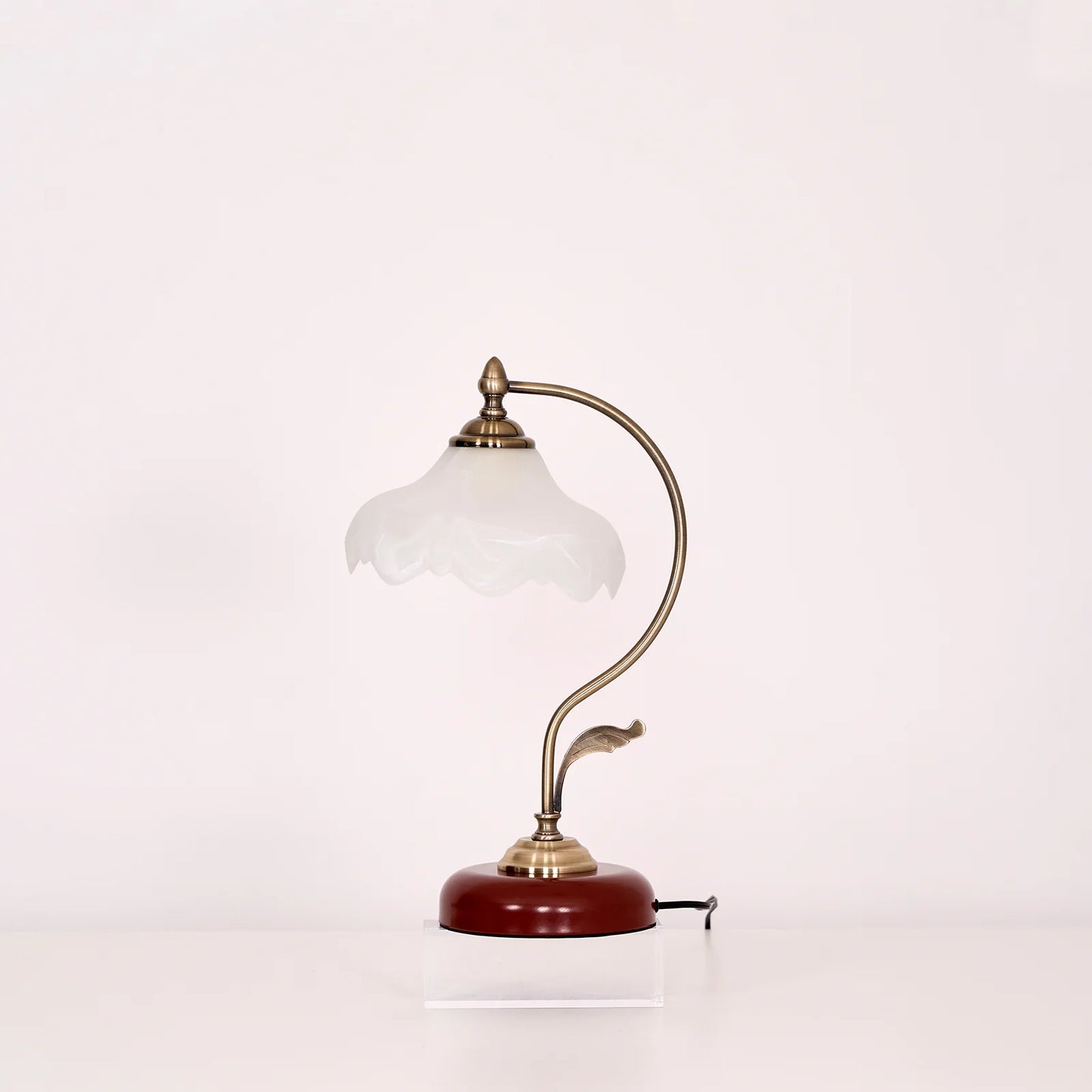 Vintage Laiton Table Lamp