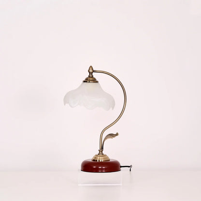 Vintage Laiton Table Lamp