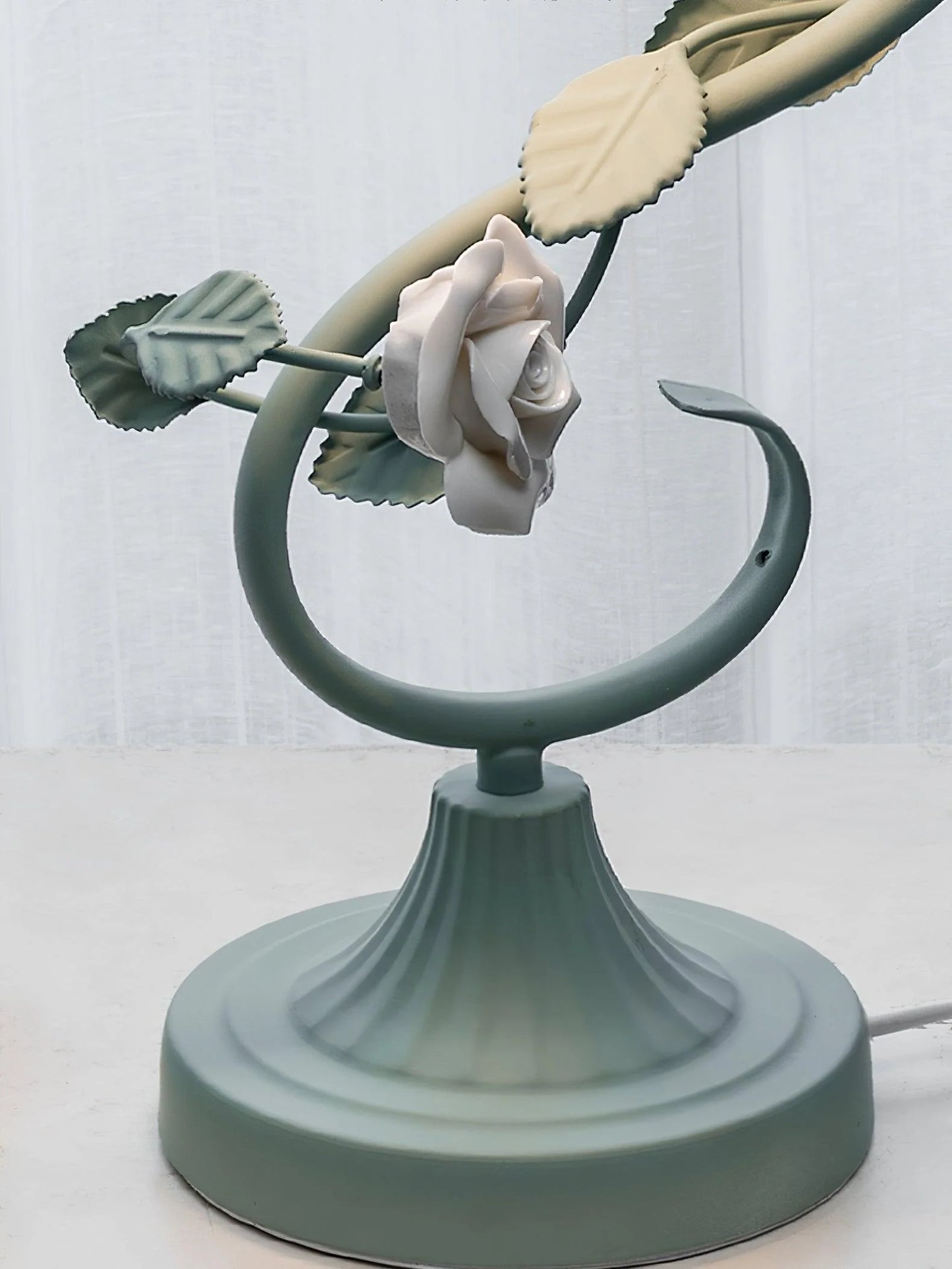 Rose Glass Gooseneck Table Lamp