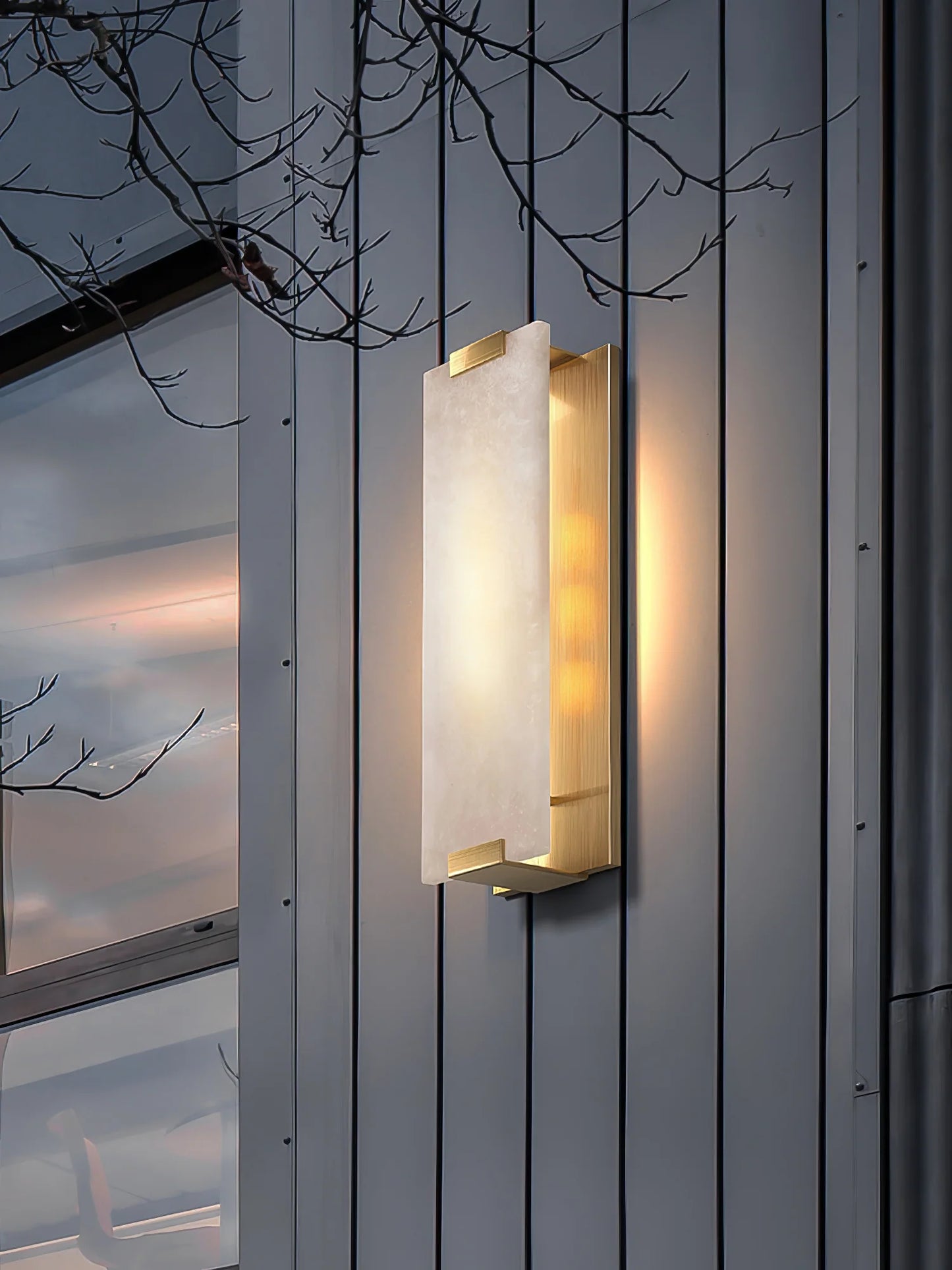 Roux Wall Lamp