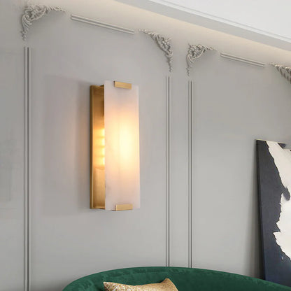 Roux Wall Lamp