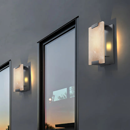 Roux Wall Lamp