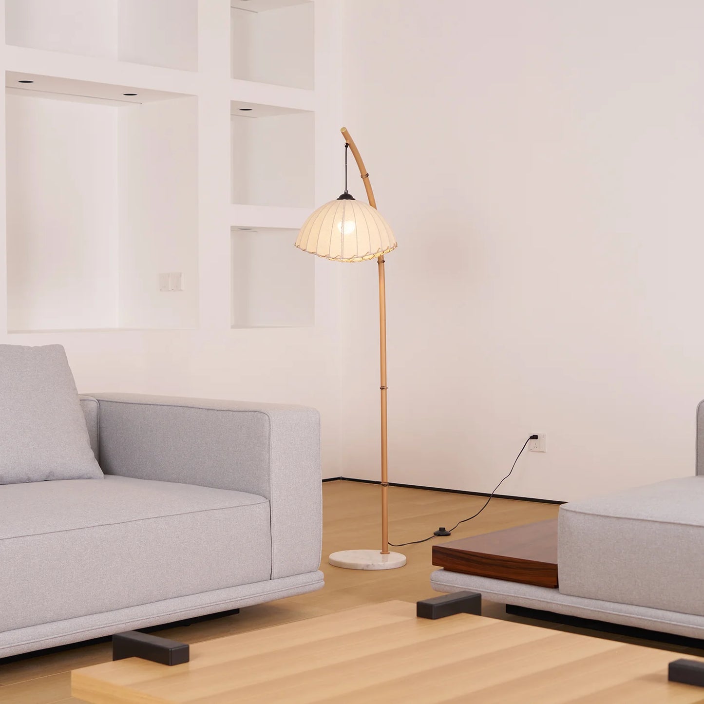 Sanna Floor Lamp