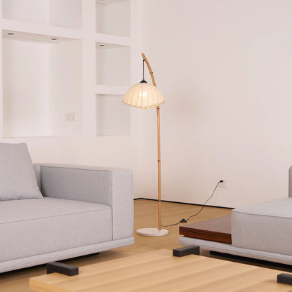 Sanna Floor Lamp