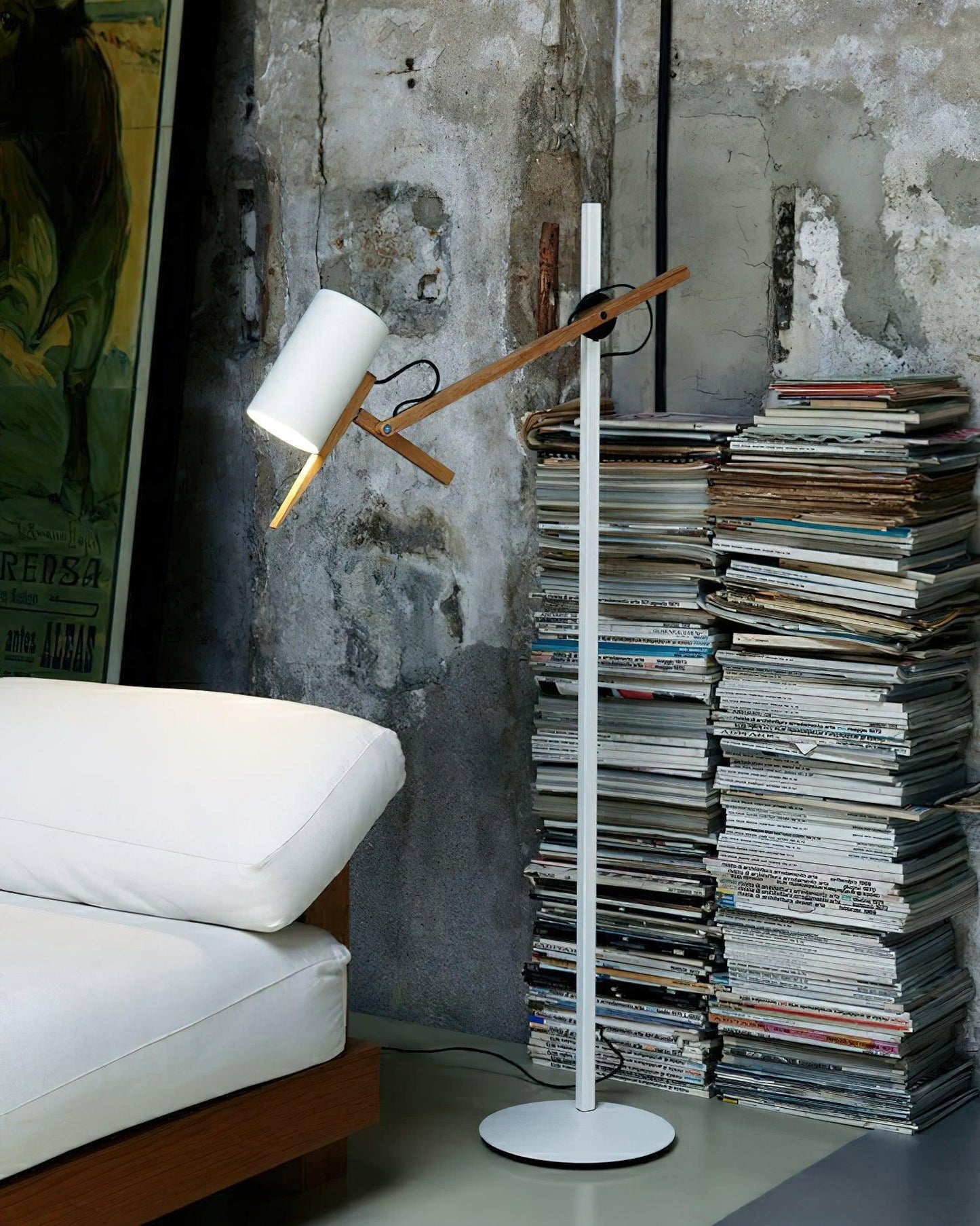 Scantling Floor Lamp