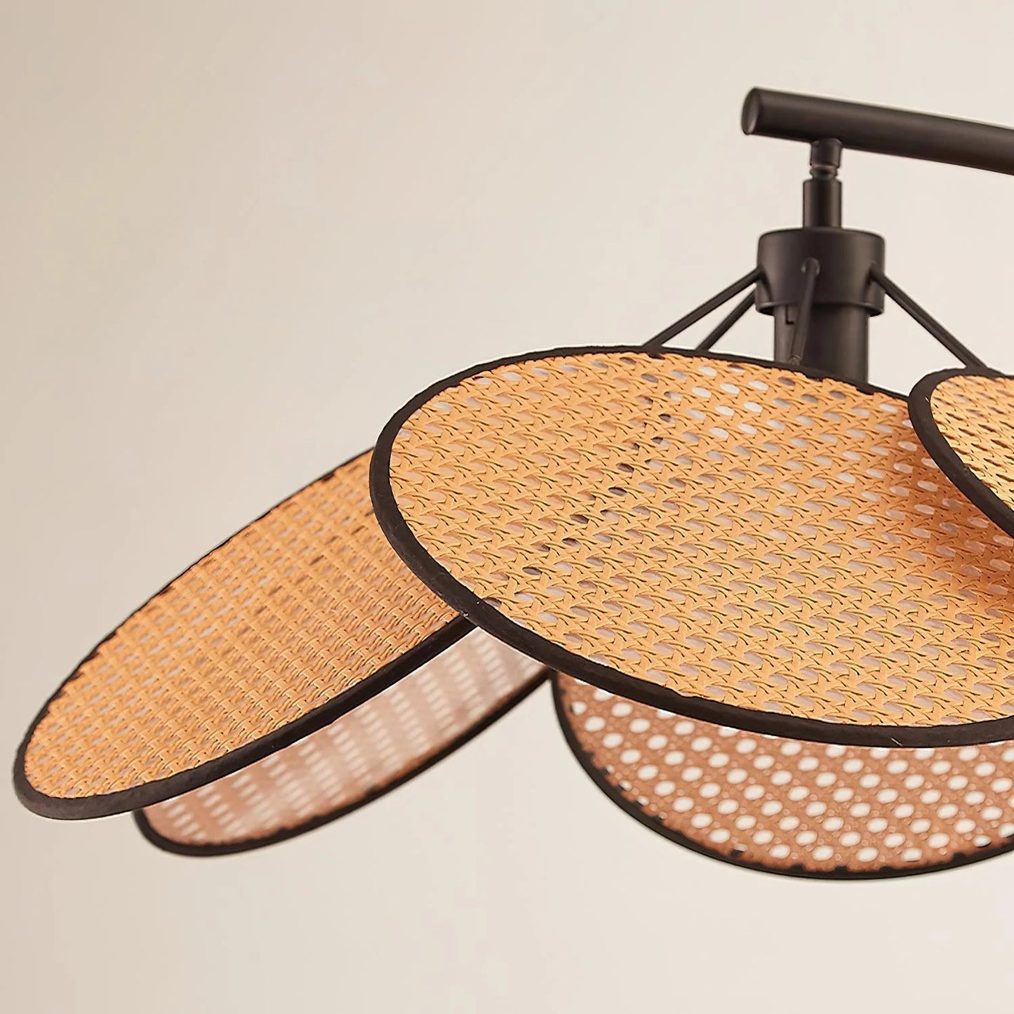 Screen Cannage Floor Lamp