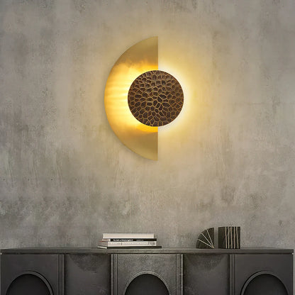 Spiral Crescent Wall Lamp