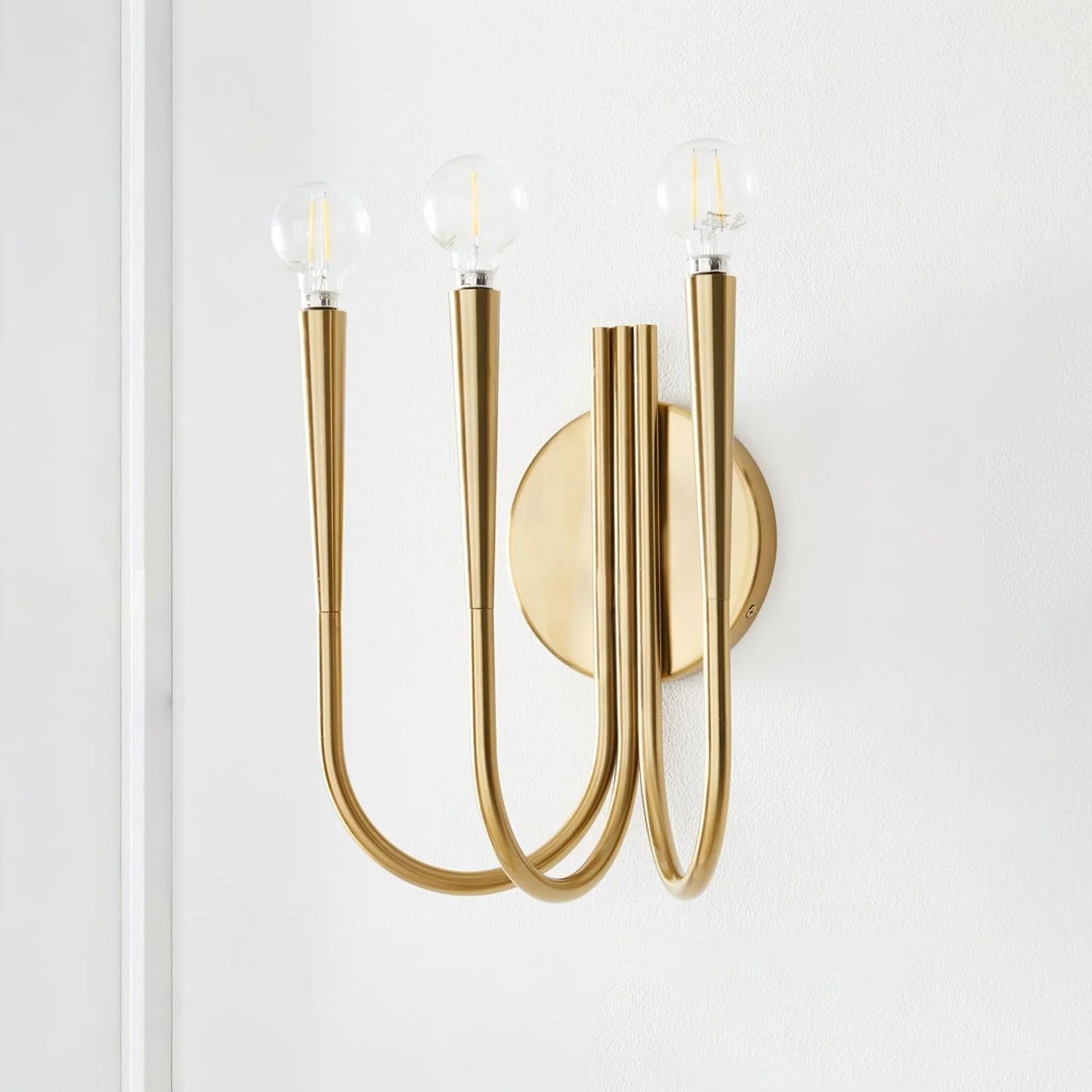Swoop Arm Wall Lamp
