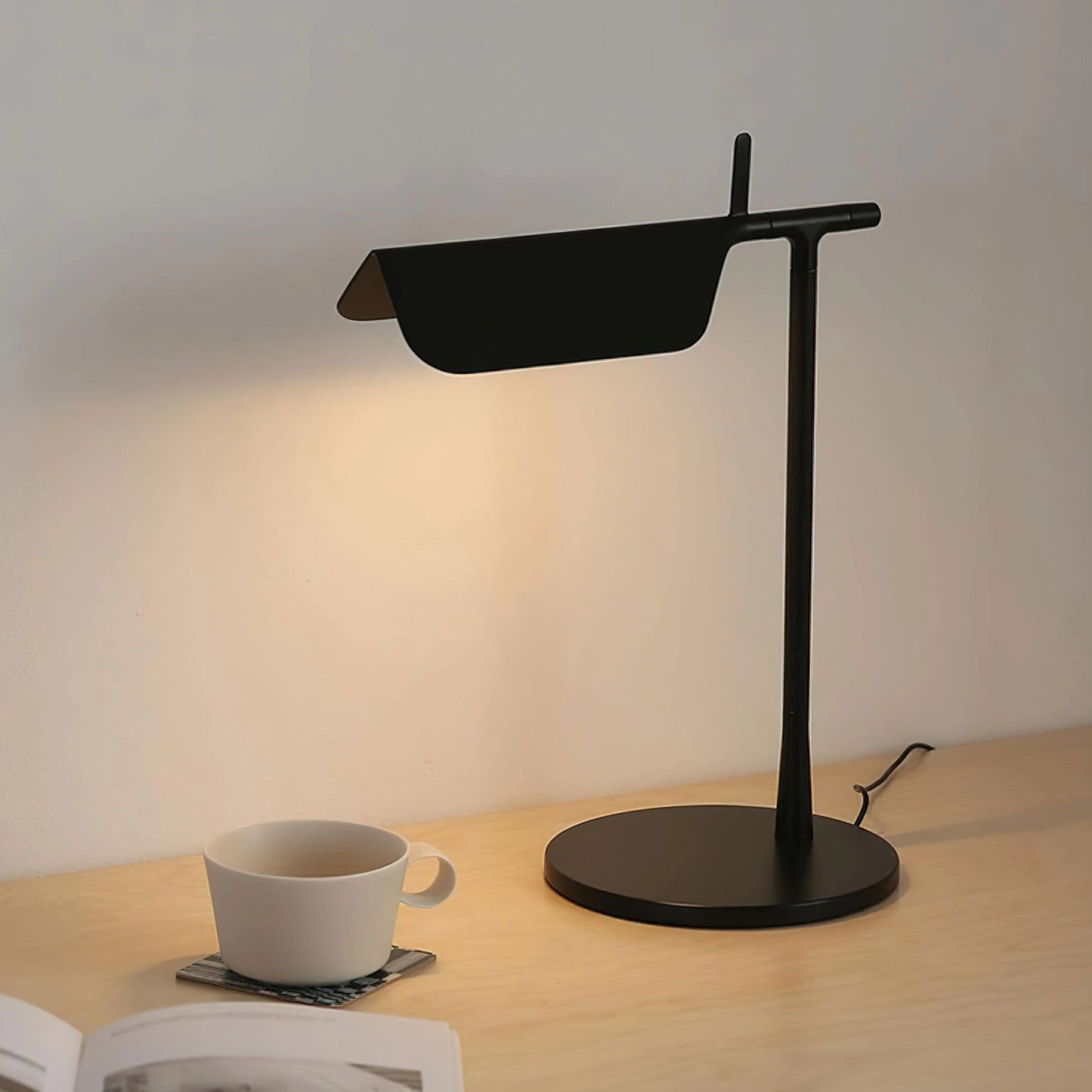 Span LED Table Lamp