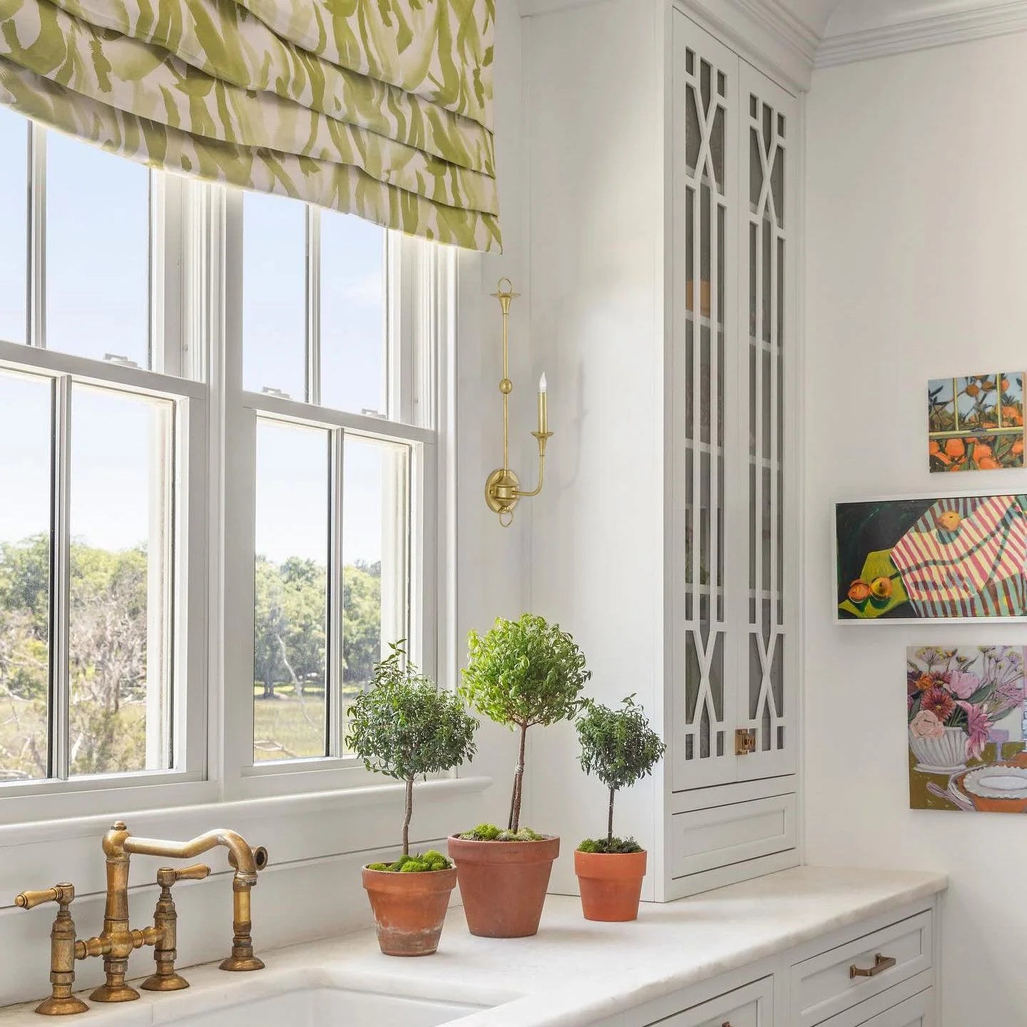 Thousand Faceted Wall Lamp