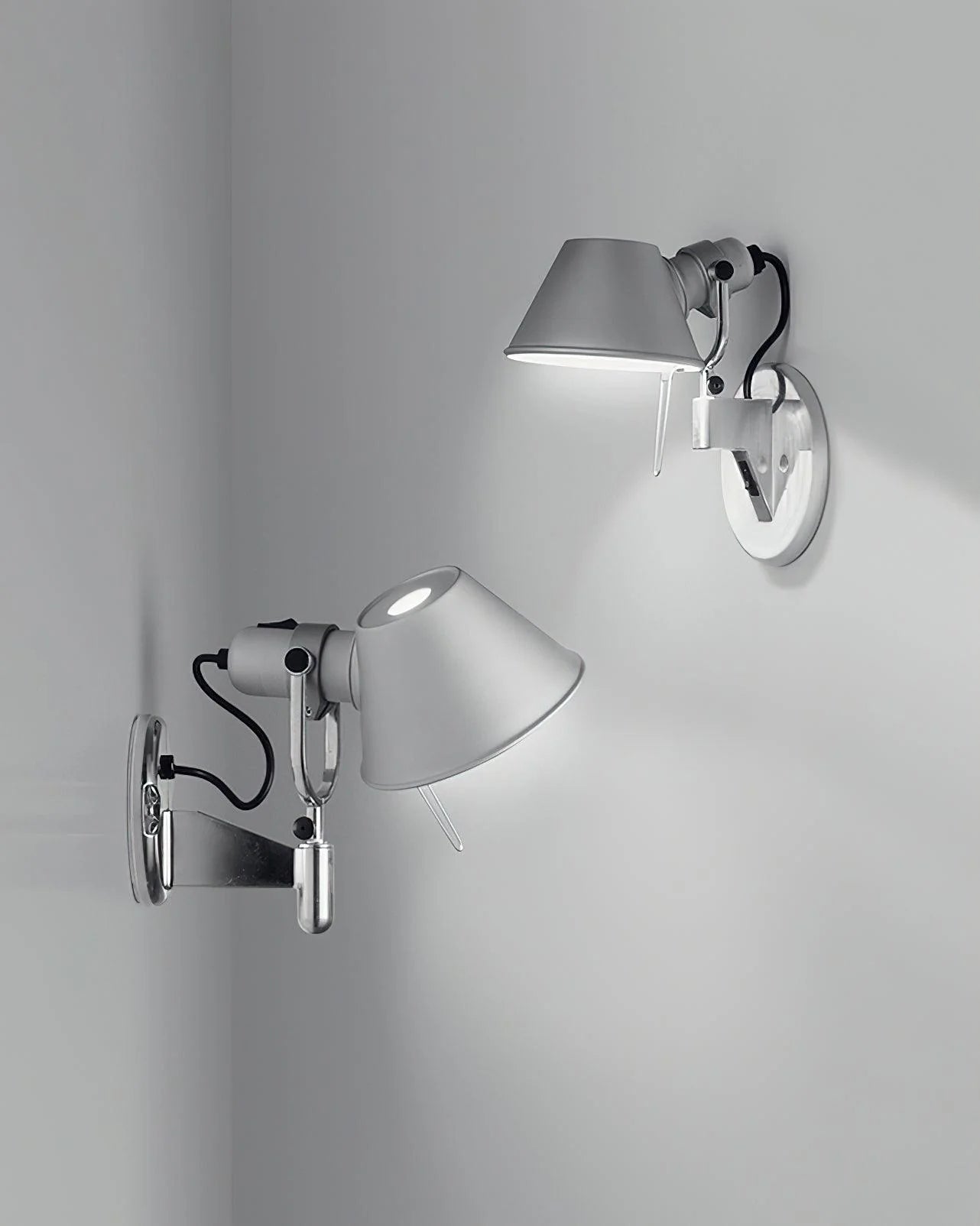 Big Speaker Wall Lamp