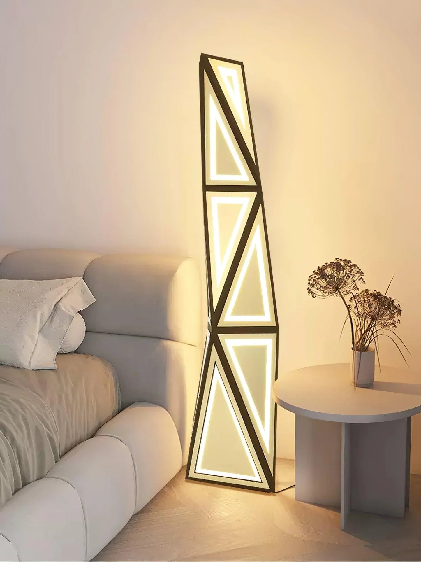 Tri23F Floor Lamp