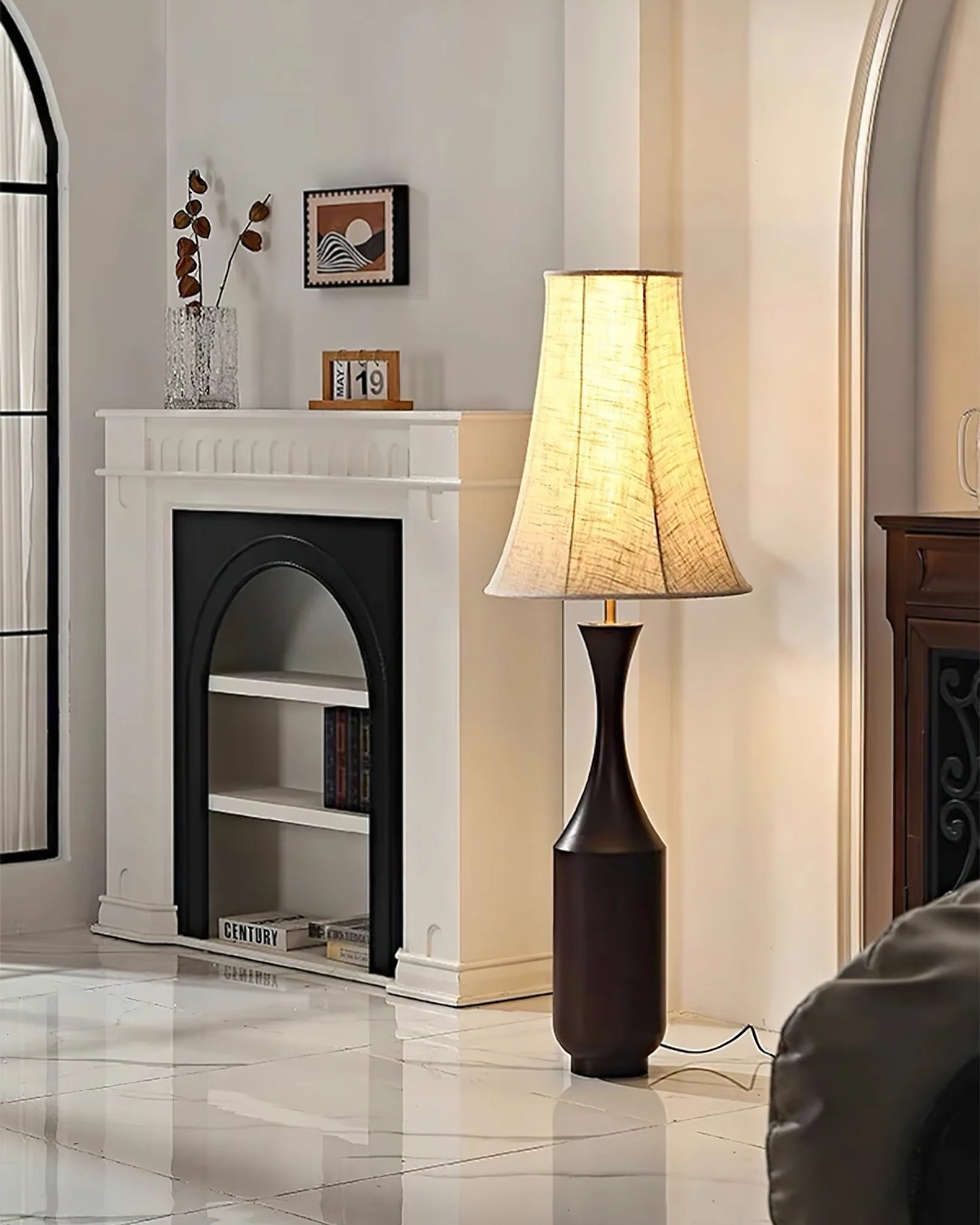 Vase Silhouette Floor Lamp