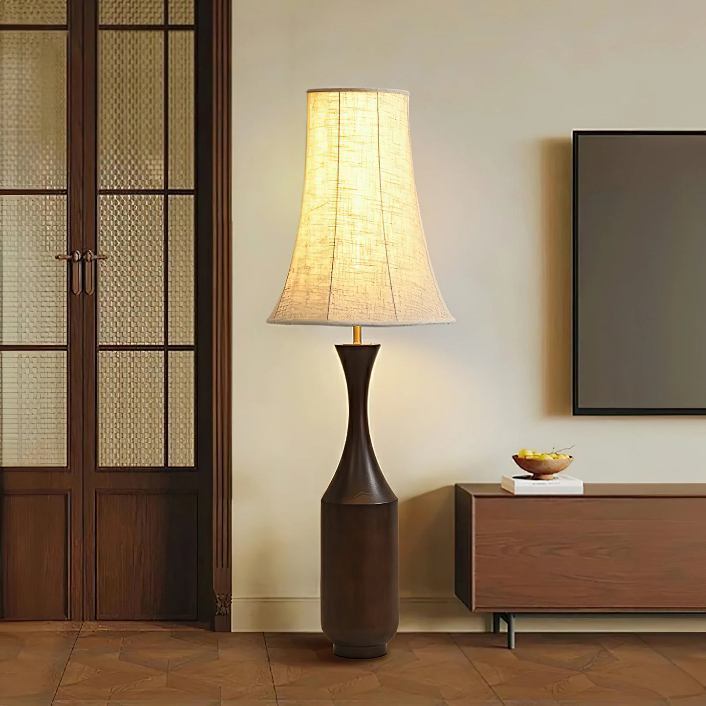 Vase Silhouette Floor Lamp