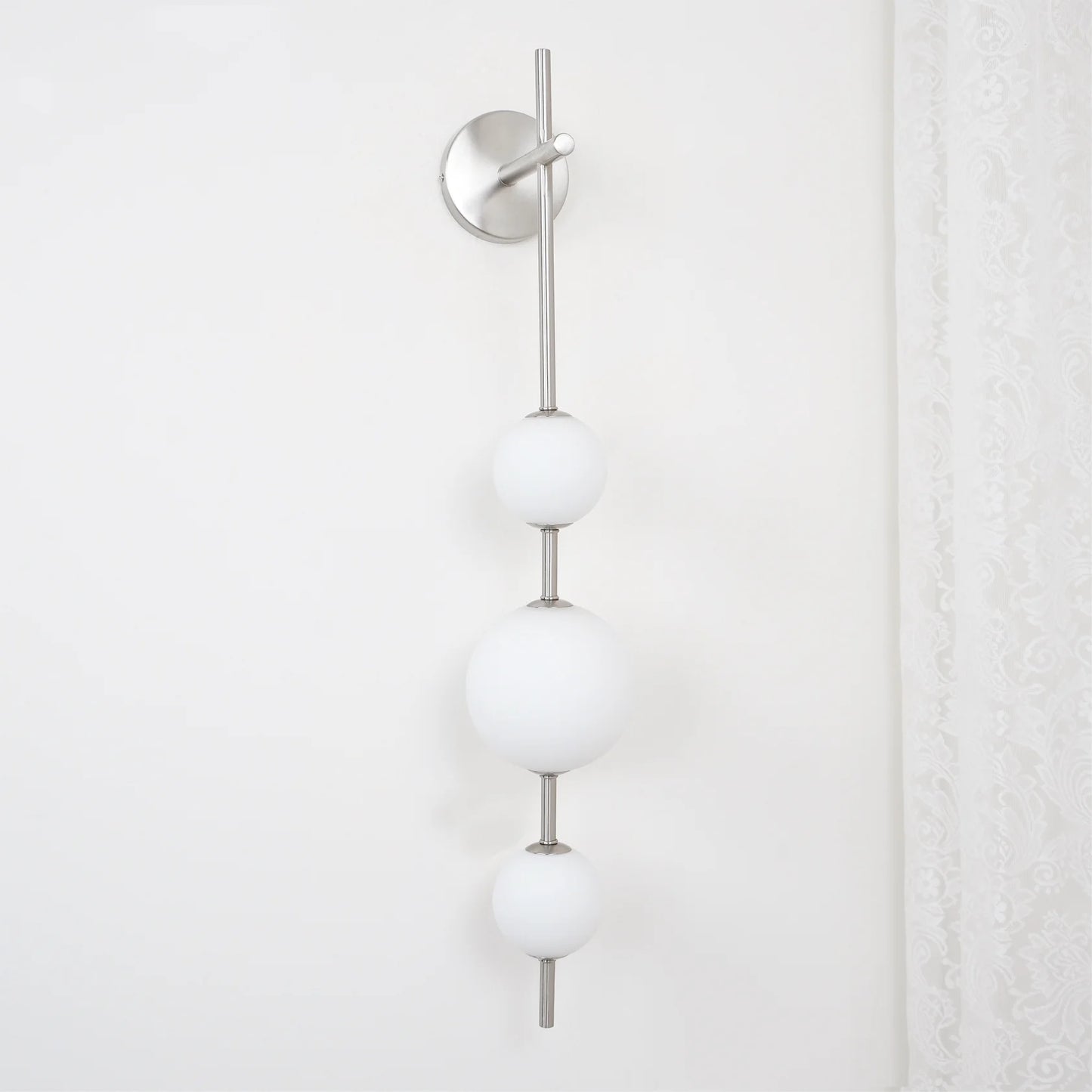Vertical Globe Wall Lamp