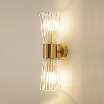 Vesta Wall Lamp