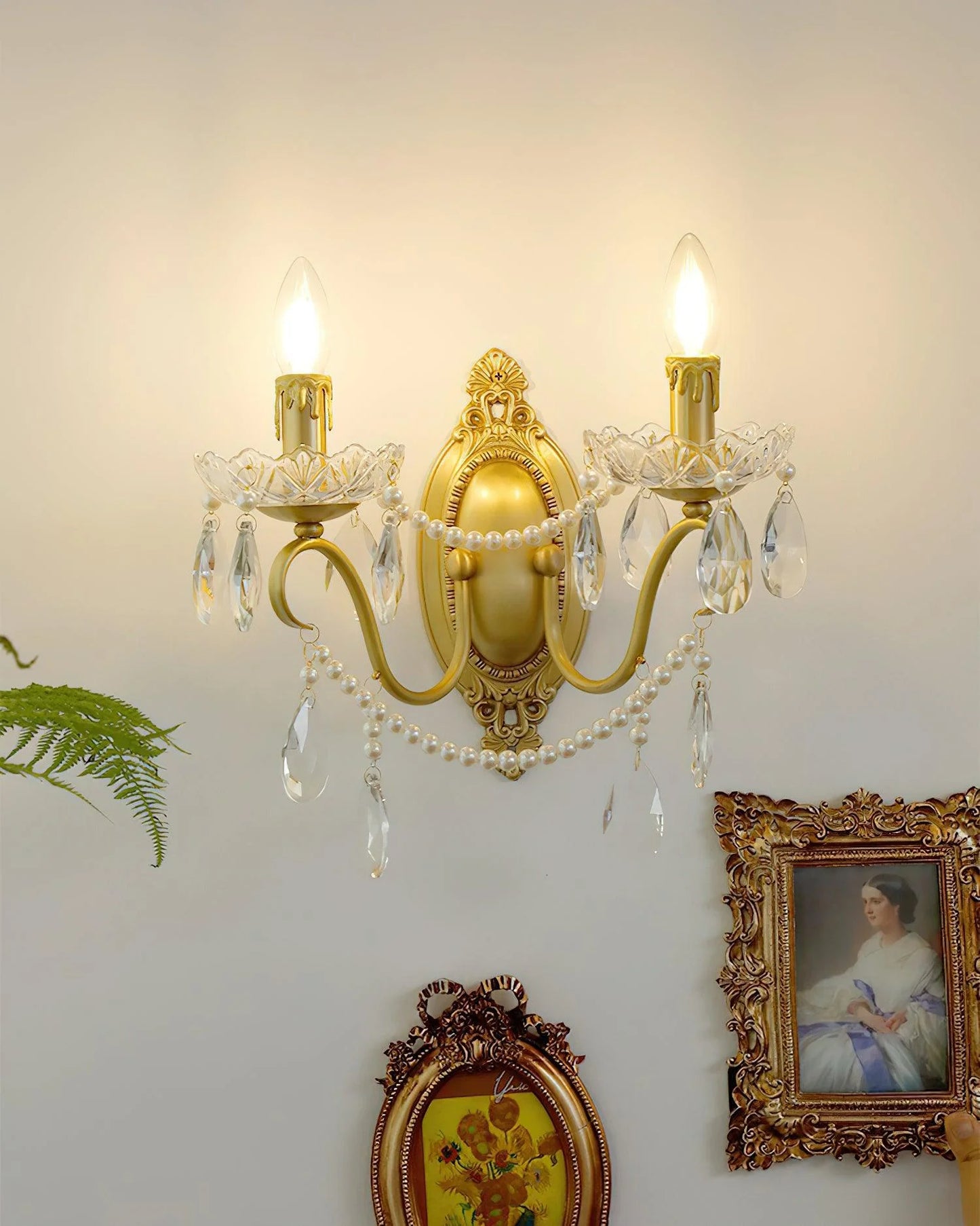Victoria Crystal Wall Sconce