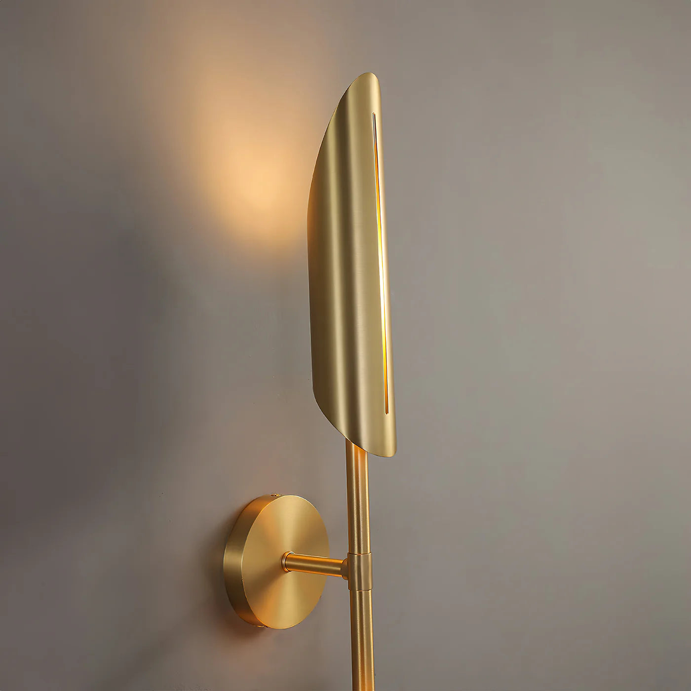 Voyager Dual Wall Lamp