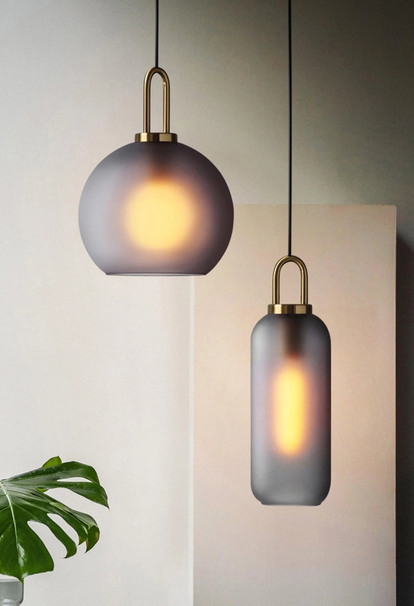 Pendulum Glass Pendant Lamp