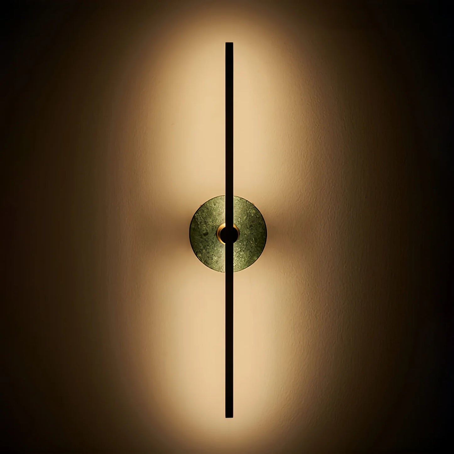 Zylaro Stone Wall Light